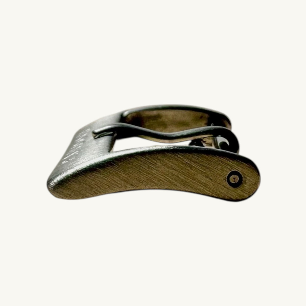 The Classic Buckle